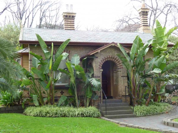 Sinclair’s Cottage. www.fitzroygardens.com 