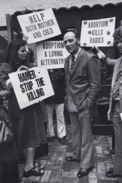 Protestors outside the East Melbourne clinic, 1976.  Reproduced in The Age, 28 O