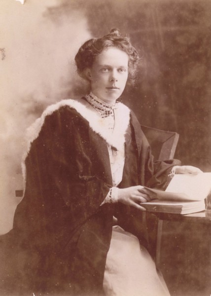 1900 Ethel McLean