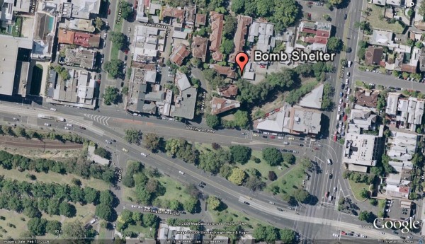 2009 01 East Melbourne Garden Avenue Bomb Shelter Location